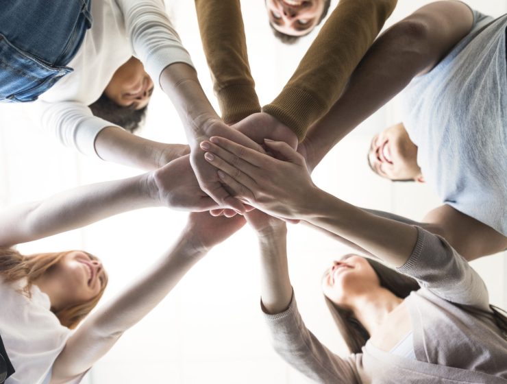 GÉNÉRALE DU SOLAIRE assume pleinement ses responsabilités en s’engageant avec dynamisme et éthique pour la réussite des projets solaires photovoltaïques de ses clients, et en maîtrisant toutes les technicités nécessaires dans le respect de la qualité.