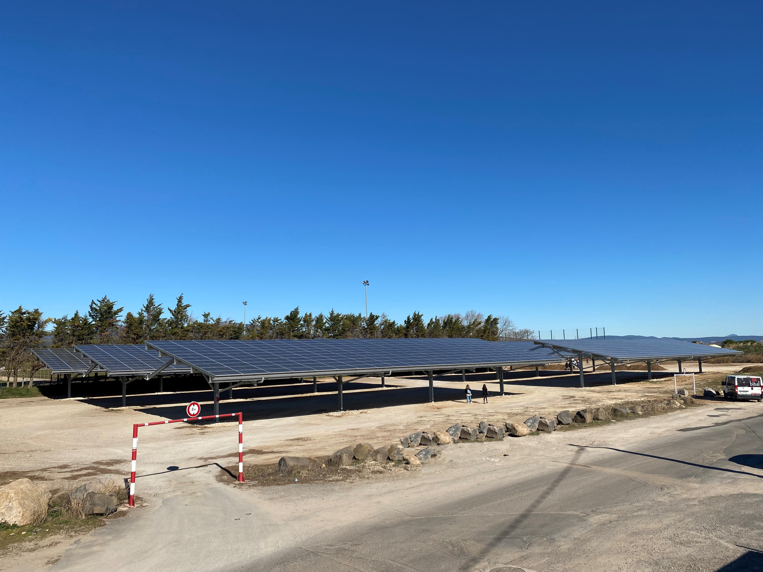 Ombrière photovoltaïque Clermont l'Hérault - Générale du Solaire