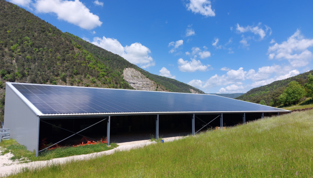 Hangar agricole photovoltaïque Aurel - Générale du Solaire