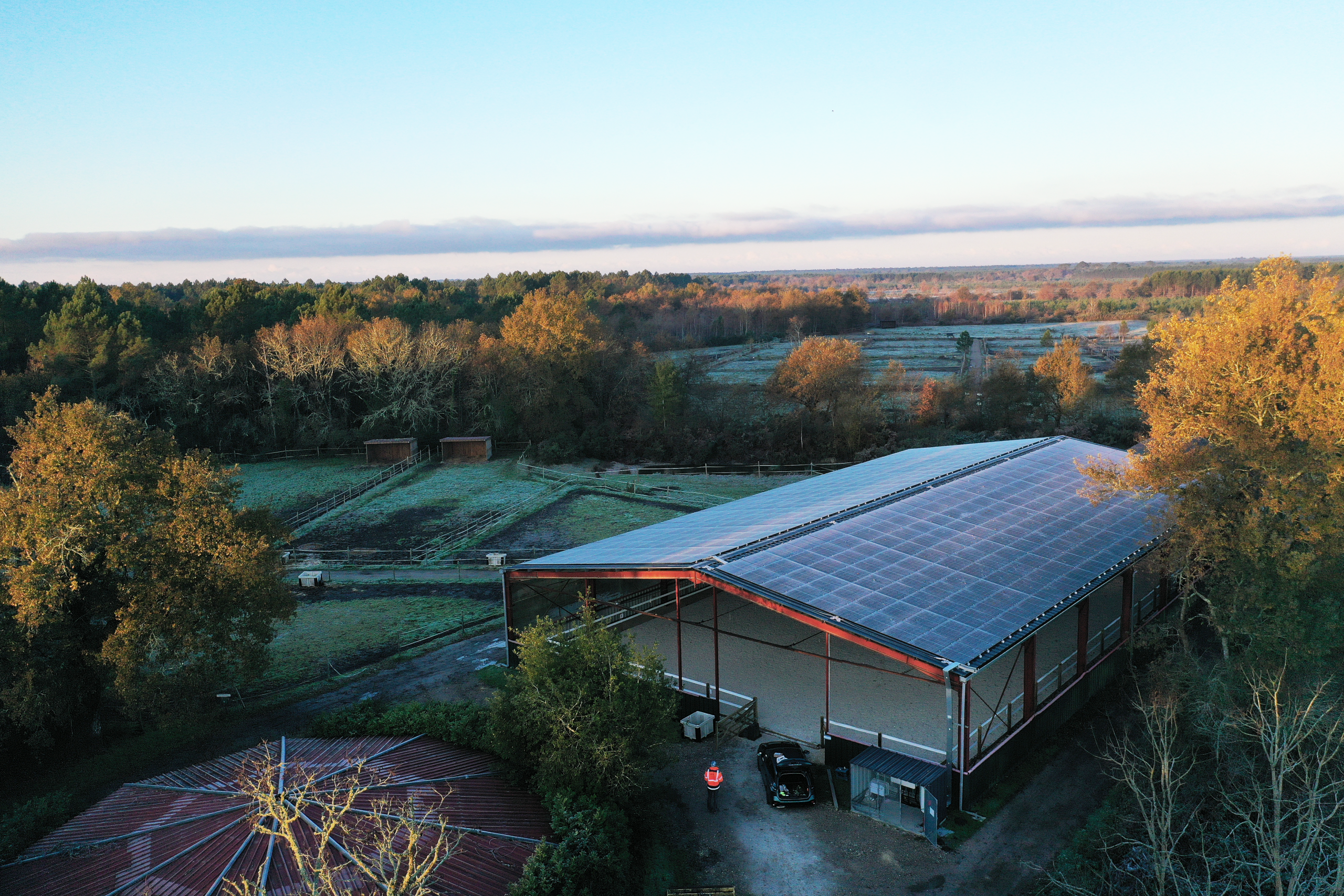 Bâtiment agricole photovoltaïque Haras du Mascaret - Générale du Solaire
