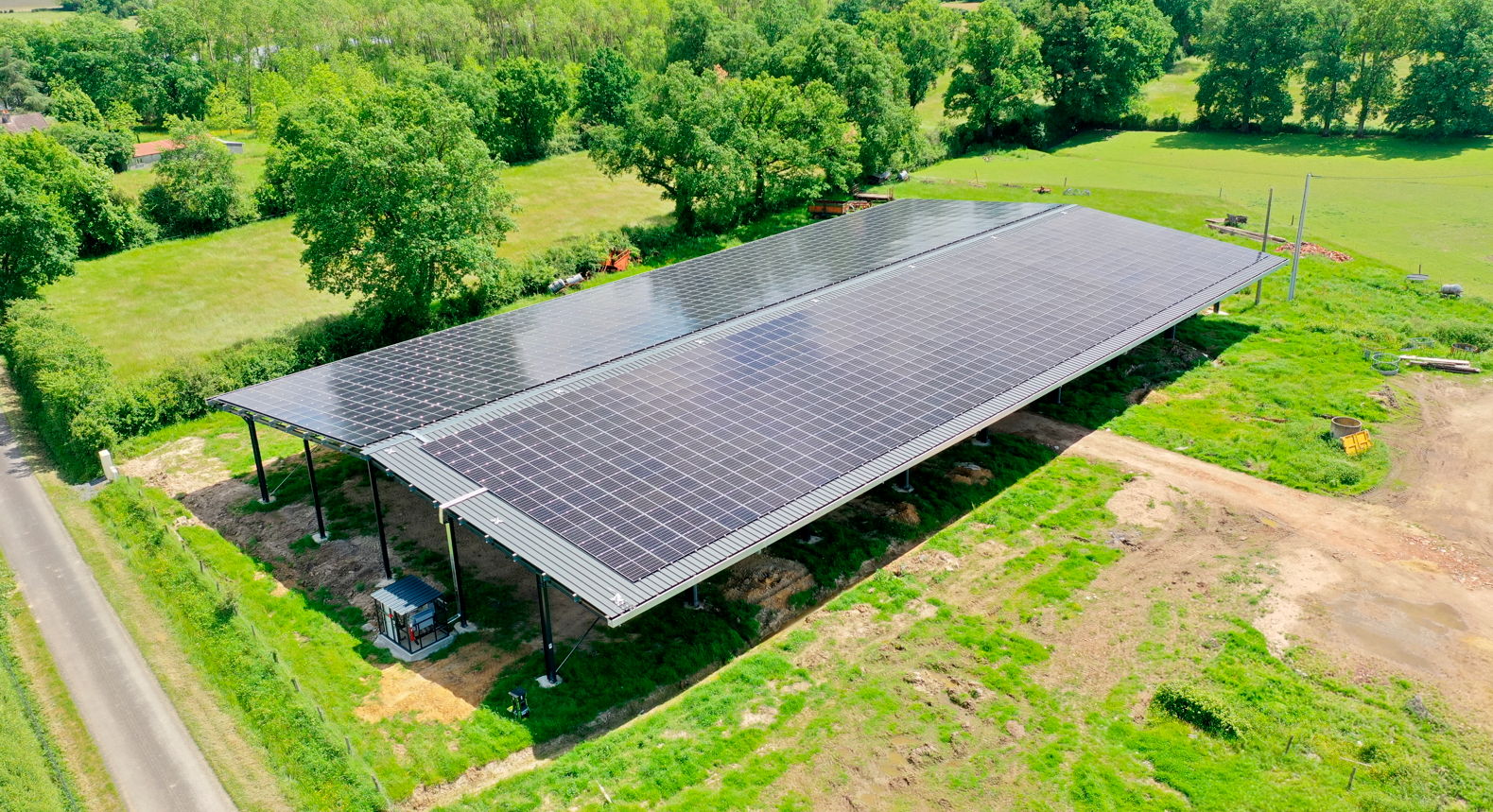 Bâtiment agricole photovoltaïque Daligand - Générale du Solaire Bâtiment agricole photovoltaïque Daligand - Générale du Solaire