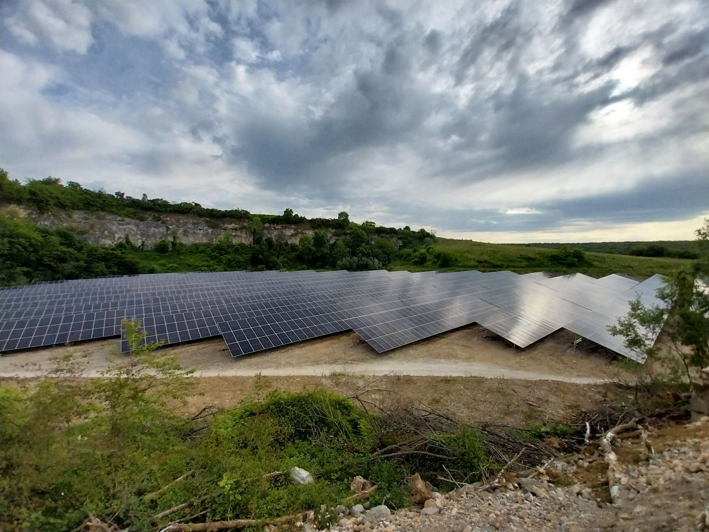 Centrale photovoltaïque au sol Chambornay - Générale du Solaire Centrale photovoltaïque au sol Chambornay - Générale du Solaire